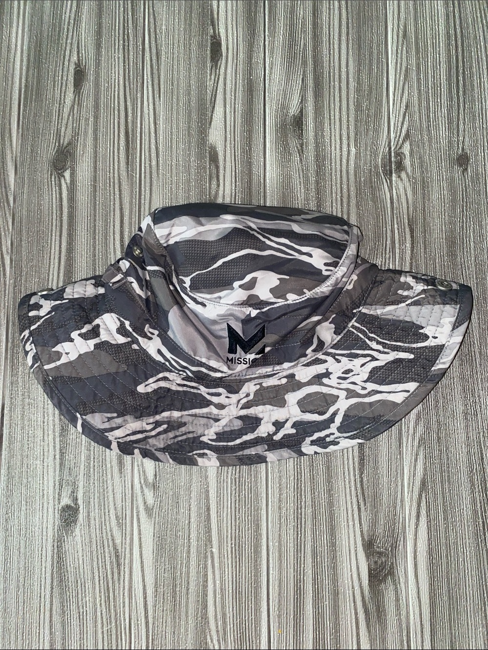 MISSION Cooling Outdoor Heat Relief | Gray Camo Wide-Brim Sun Bucket Hat NWOT